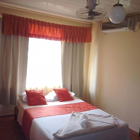 Hotel Torre Fuerte Venecia Bagian luar foto