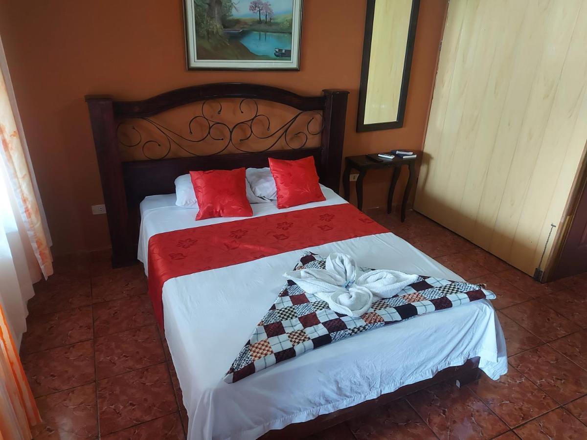 Hotel Torre Fuerte Venecia Bagian luar foto