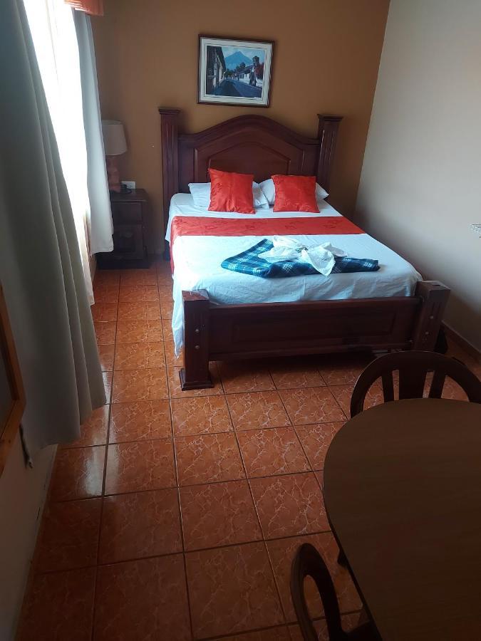 Hotel Torre Fuerte Venecia Bagian luar foto