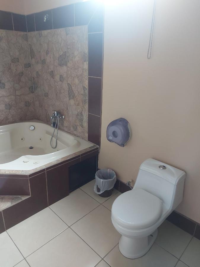 Hotel Torre Fuerte Venecia Bagian luar foto